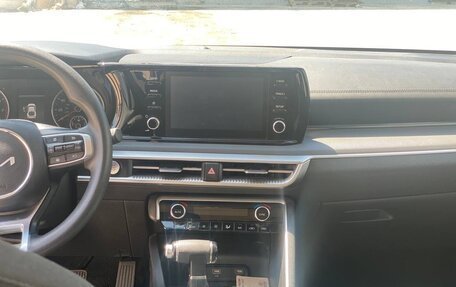 KIA K5, 2022 год, 1 850 000 рублей, 9 фотография
