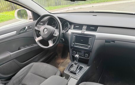 Skoda Superb III рестайлинг, 2014 год, 960 000 рублей, 9 фотография
