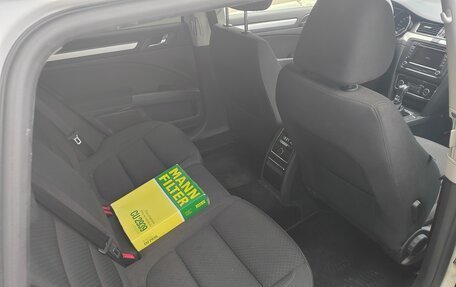 Skoda Superb III рестайлинг, 2014 год, 960 000 рублей, 11 фотография