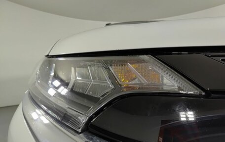 Mitsubishi Outlander III рестайлинг 3, 2022 год, 3 190 000 рублей, 21 фотография