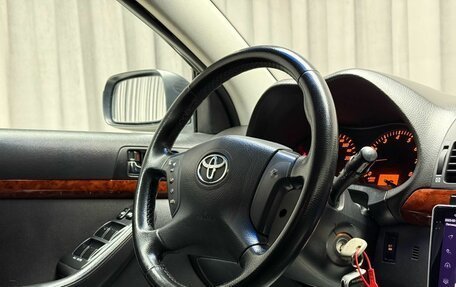 Toyota Avensis III рестайлинг, 2005 год, 589 000 рублей, 10 фотография