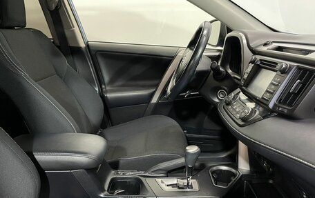 Toyota RAV4, 2015 год, 2 359 000 рублей, 10 фотография