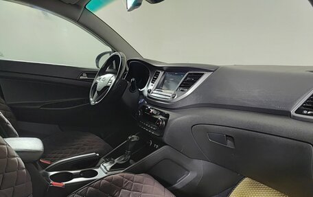 Hyundai Tucson III, 2018 год, 1 800 000 рублей, 13 фотография