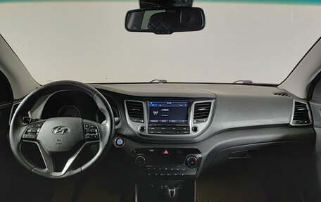 Hyundai Tucson III, 2018 год, 1 800 000 рублей, 17 фотография