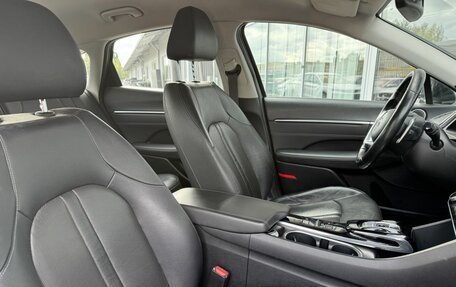 Hyundai Sonata VIII, 2021 год, 2 200 000 рублей, 10 фотография