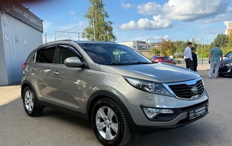 KIA Sportage III, 2010 год, 1 250 000 рублей, 4 фотография