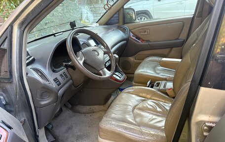 Lexus RX IV рестайлинг, 2002 год, 500 000 рублей, 3 фотография