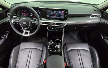 KIA K5, 2021 год, 2 451 000 рублей, 9 фотография