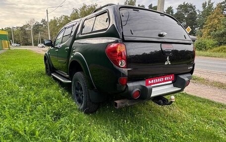 Mitsubishi L200 IV рестайлинг, 2012 год, 1 200 000 рублей, 6 фотография