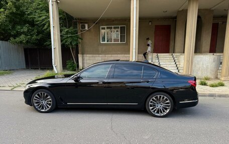 BMW 7 серия, 2015 год, 3 200 000 рублей, 3 фотография