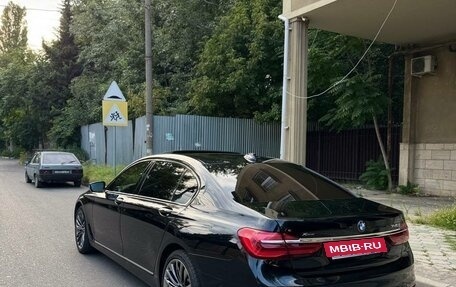 BMW 7 серия, 2015 год, 3 200 000 рублей, 4 фотография