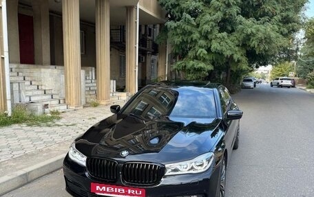 BMW 7 серия, 2015 год, 3 200 000 рублей, 7 фотография