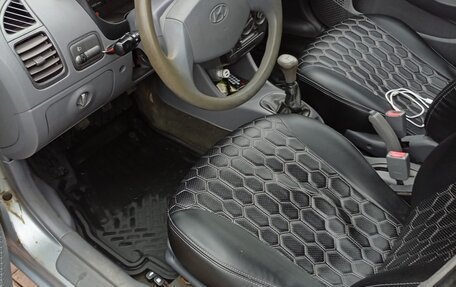 Hyundai Accent II, 2008 год, 350 000 рублей, 5 фотография