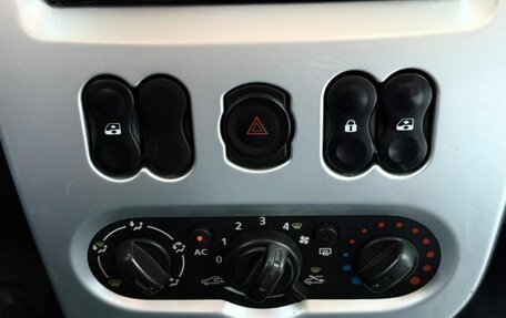 Renault Logan I, 2013 год, 420 000 рублей, 16 фотография