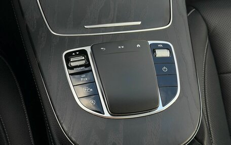 Mercedes-Benz E-Класс, 2021 год, 4 900 000 рублей, 29 фотография