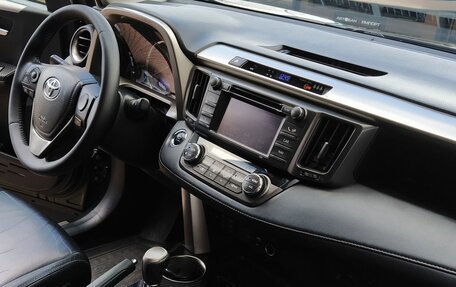 Toyota RAV4, 2012 год, 2 150 000 рублей, 23 фотография