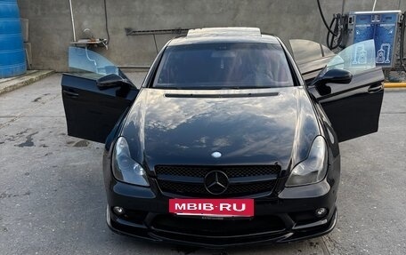 Mercedes-Benz CLS, 2007 год, 950 000 рублей, 3 фотография