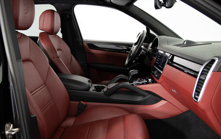 Porsche Cayenne III, 2019 год, 6 299 000 рублей, 11 фотография