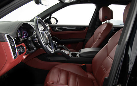 Porsche Cayenne III, 2019 год, 6 299 000 рублей, 10 фотография