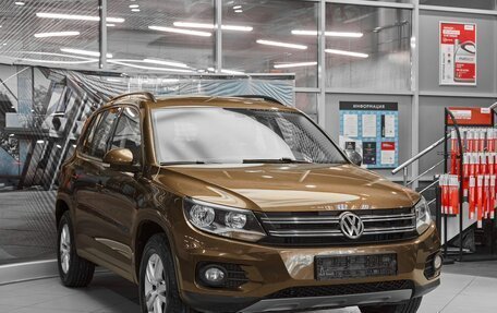 Volkswagen Tiguan I, 2016 год, 1 349 000 рублей, 3 фотография