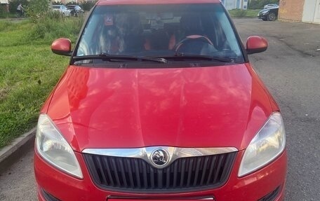 Skoda Fabia II, 2013 год, 350 000 рублей, 1 фотография