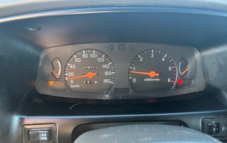 Mitsubishi L200 III рестайлинг, 2004 год, 550 000 рублей, 7 фотография