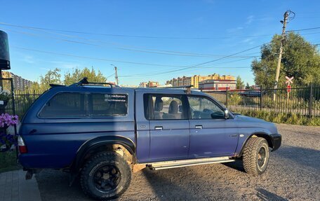 Mitsubishi L200 III рестайлинг, 2004 год, 550 000 рублей, 13 фотография