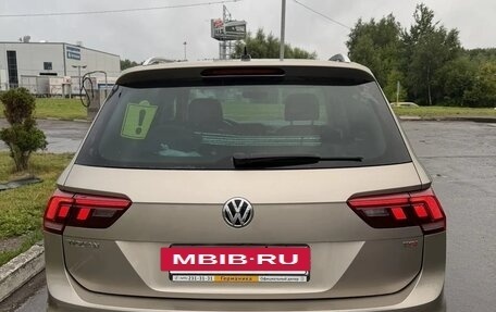 Volkswagen Tiguan II, 2018 год, 2 000 000 рублей, 4 фотография