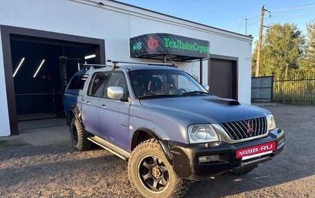 Mitsubishi L200 III рестайлинг, 2004 год, 550 000 рублей, 15 фотография