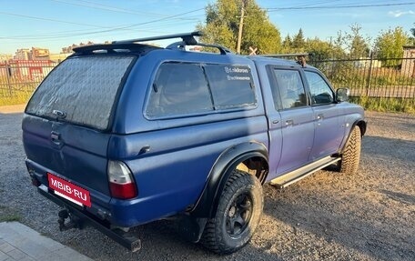 Mitsubishi L200 III рестайлинг, 2004 год, 550 000 рублей, 11 фотография
