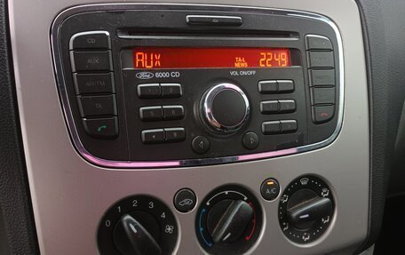Ford Focus II рестайлинг, 2010 год, 525 000 рублей, 20 фотография