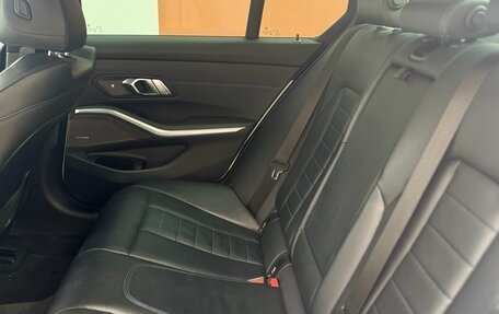 BMW 3 серия, 2019 год, 4 200 000 рублей, 10 фотография