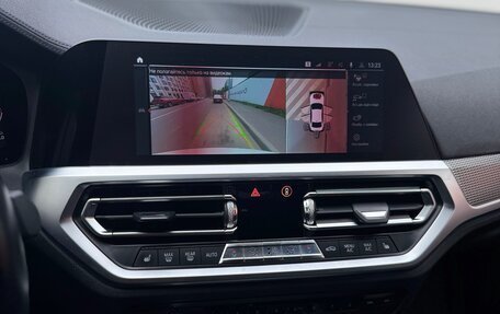 BMW 3 серия, 2019 год, 4 200 000 рублей, 14 фотография