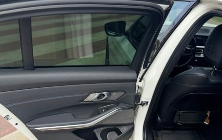 BMW 3 серия, 2019 год, 4 200 000 рублей, 12 фотография
