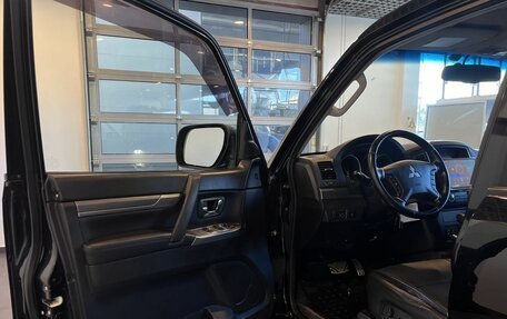 Mitsubishi Pajero IV, 2011 год, 2 311 000 рублей, 17 фотография