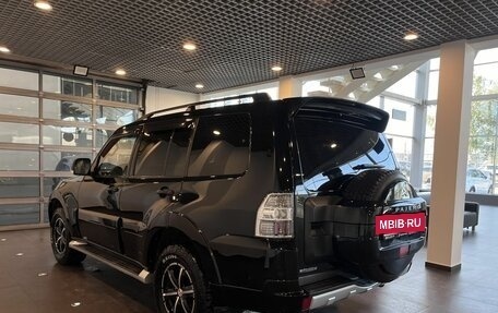 Mitsubishi Pajero IV, 2011 год, 2 311 000 рублей, 5 фотография