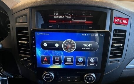 Mitsubishi Pajero IV, 2011 год, 2 311 000 рублей, 13 фотография