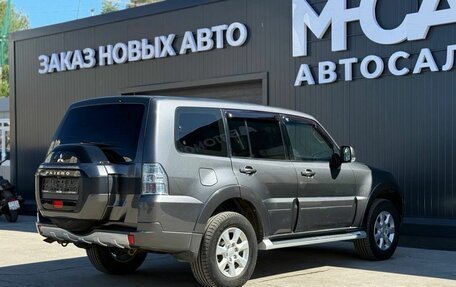 Mitsubishi Pajero IV, 2015 год, 2 699 000 рублей, 6 фотография