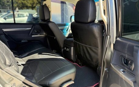 Mitsubishi Pajero IV, 2015 год, 2 699 000 рублей, 18 фотография