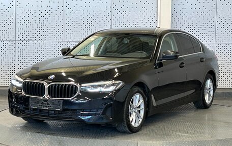 BMW 5 серия, 2020 год, 3 400 000 рублей, 3 фотография