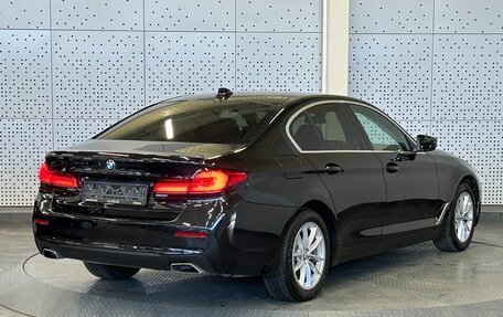 BMW 5 серия, 2020 год, 3 400 000 рублей, 2 фотография