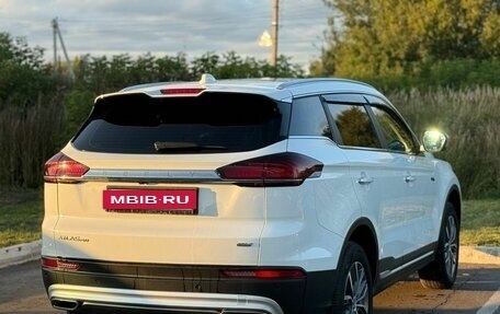 Geely Atlas, 2022 год, 2 200 000 рублей, 5 фотография