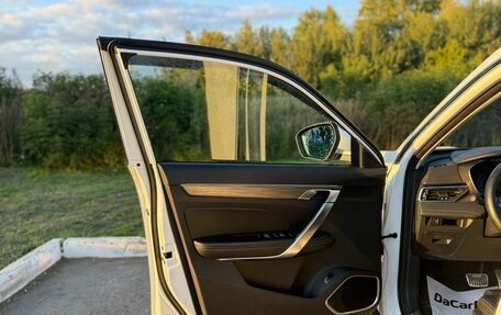 Geely Atlas, 2022 год, 2 200 000 рублей, 22 фотография