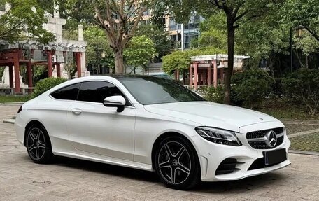 Mercedes-Benz C-Класс, 2022 год, 3 200 000 рублей, 1 фотография