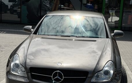 Mercedes-Benz CLS, 2005 год, 1 300 000 рублей, 1 фотография