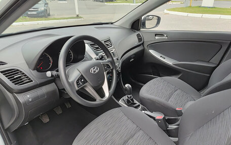 Hyundai Solaris II рестайлинг, 2014 год, 1 155 000 рублей, 16 фотография