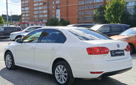 Volkswagen Jetta VI, 2013 год, 1 165 000 рублей, 7 фотография