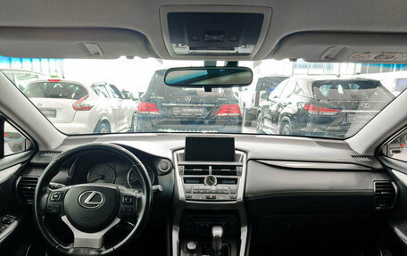 Lexus NX I, 2017 год, 2 750 000 рублей, 14 фотография