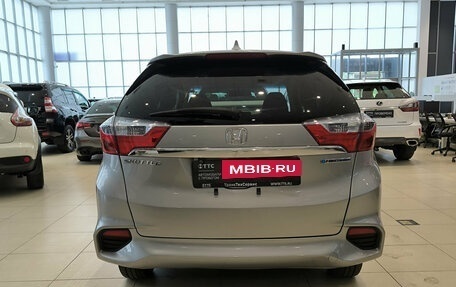 Honda Shuttle II, 2017 год, 1 050 000 рублей, 6 фотография