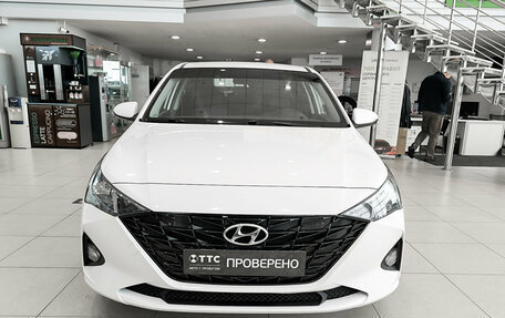 Hyundai Solaris II рестайлинг, 2021 год, 1 630 000 рублей, 2 фотография